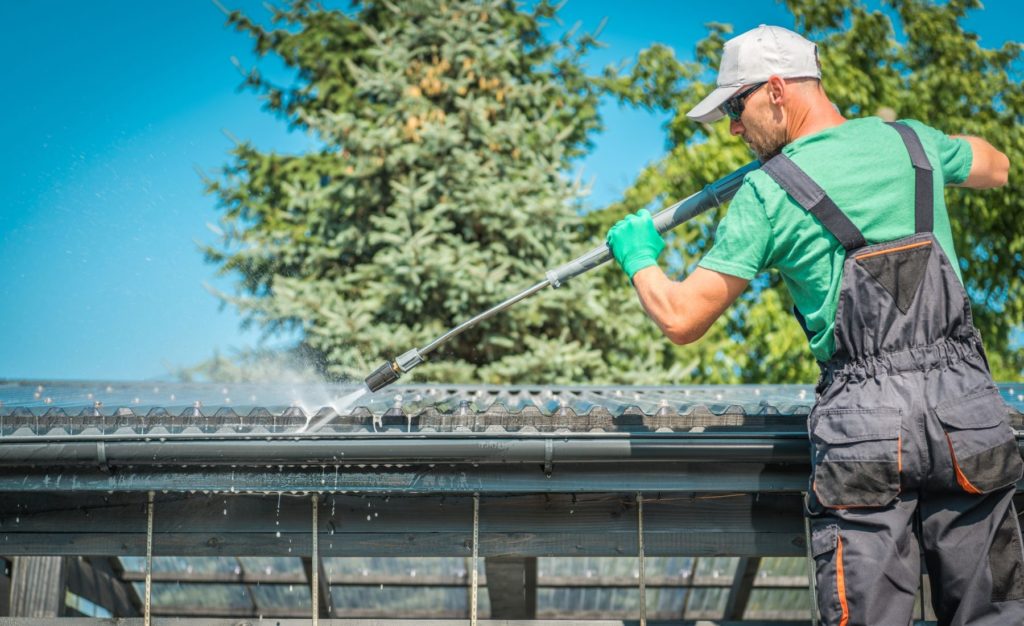 Do Gutter Guards Eliminate The Need For Cleaning? gutter on careera knoxville tn